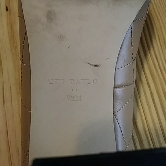 Ann Taylor Heels - Picture 5 of 6